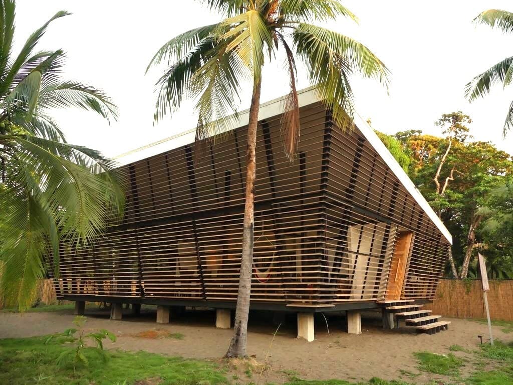 No-Footprint House, view