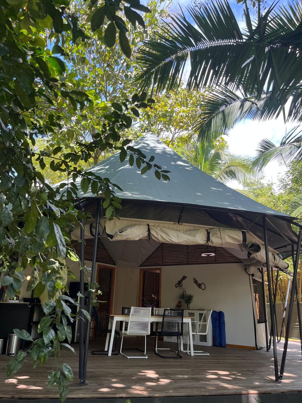 Safari Tent Hideaway, exterior